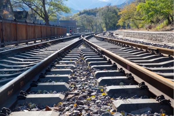 改性尼龍PA6和PA66在高速鐵路、機車工業中的應用